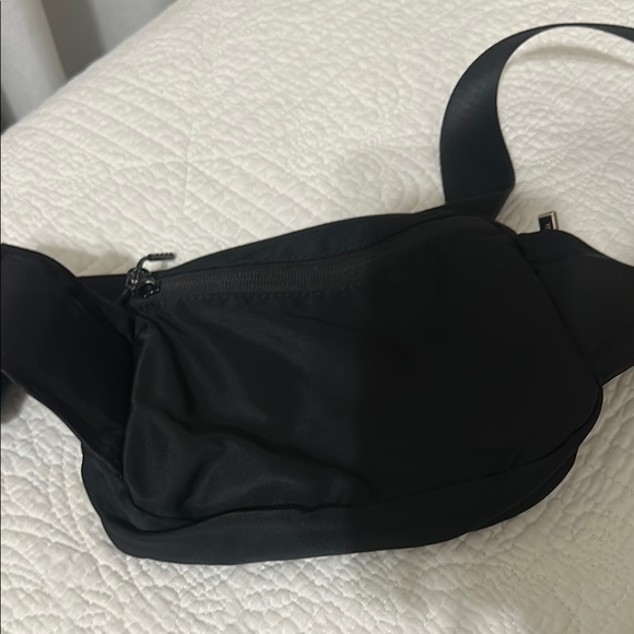 lululemon athletica Black Belt Bag for Men - Picture 2 of 4